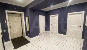 Квартира с персональным хоккеистом