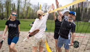 Тренировка по пляжному теннису в Барнауле.