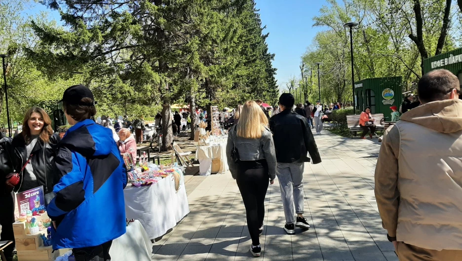 Первое мая в Изумрудном парке 