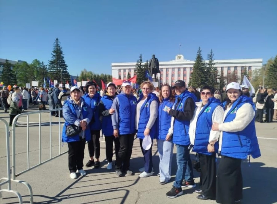 Первомайский митинг Первомайский митинг
