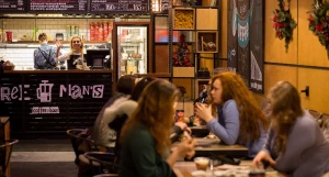 Барнаульская кофейня Freeman’s Coffee Bar.