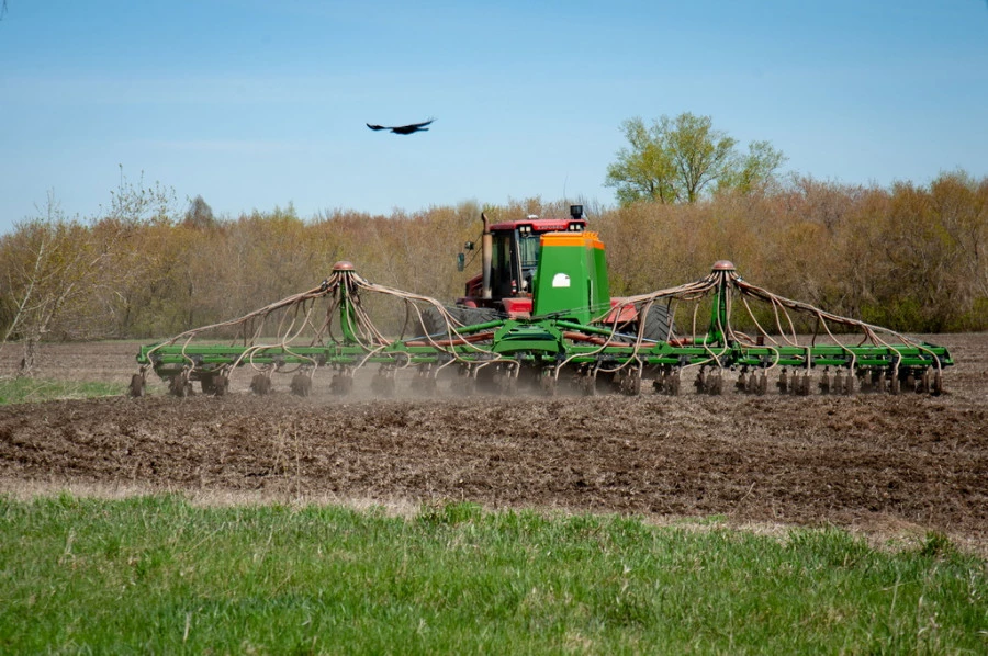 Посевная на алтайских полях 