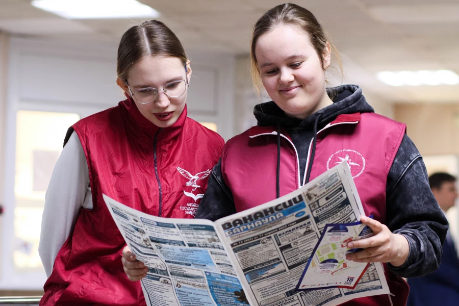 Ярмарка трудоустройства «Работа России. Время возможностей» в АлтГУ