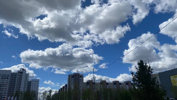 Майское облачное небо порадовало барнаульцев