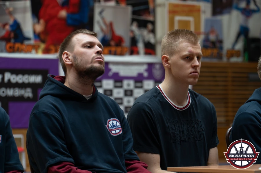 Алимджан Федюшин и Данила Чикарев, бывшие игроки БК «Барнаул»