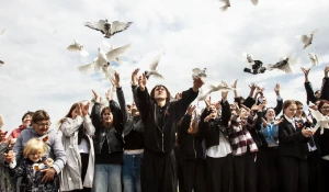 Запуск голубей.