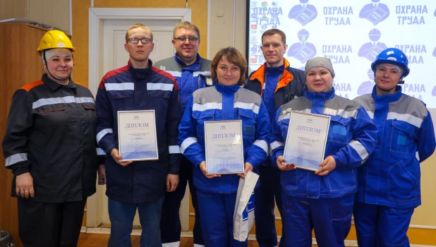 На Алтай-Коксе определили победителей конкурса «Лучший работник по охране труда».