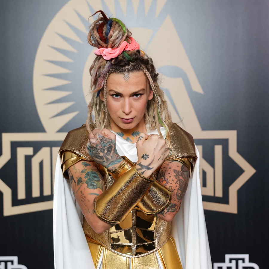 Спортивно-развлекательное шоу &quot;Гладиаторы&quot;.