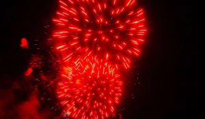 Салют в Барнауле, 9 мая 2025 года