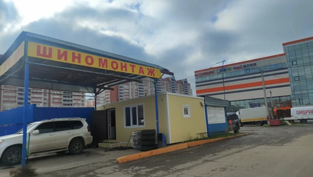 Шиномонтажка «Парк Колес» в Барнауле.