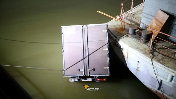 «Газель» утонула загадочным образом в Сибири