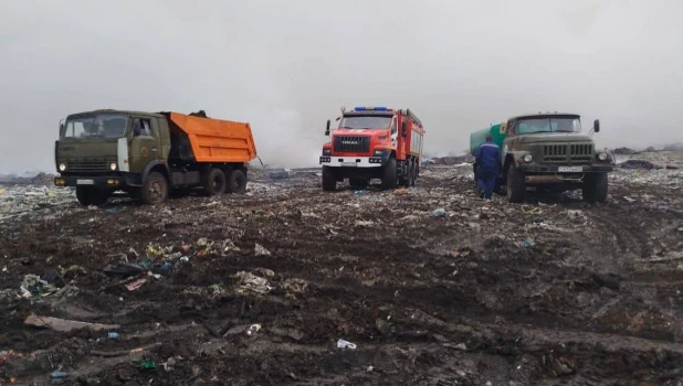 Локализовали тление на полигоне в Бийске
