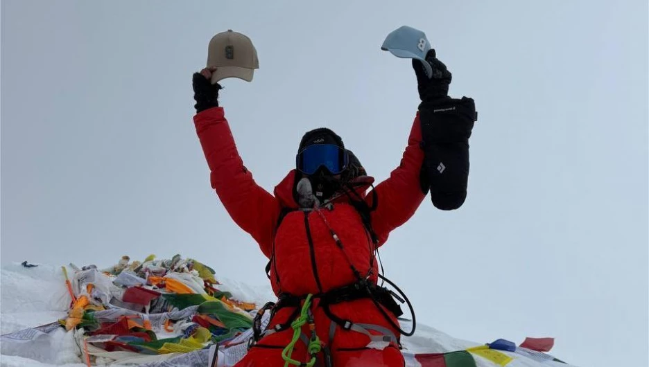 Виктория Боня поднялась на Гору-кладбище.