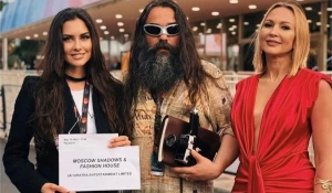 На Каннском фестивале представили фильм «Тени Москвы» с барнаульской актрисой.