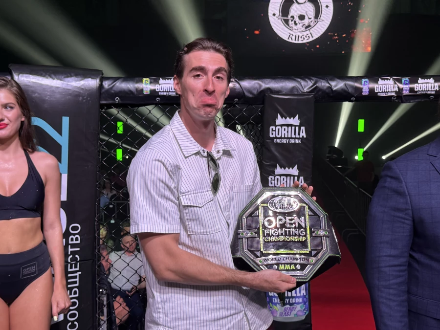 Сергей Шубенков на турнире по MMA Open FC 53