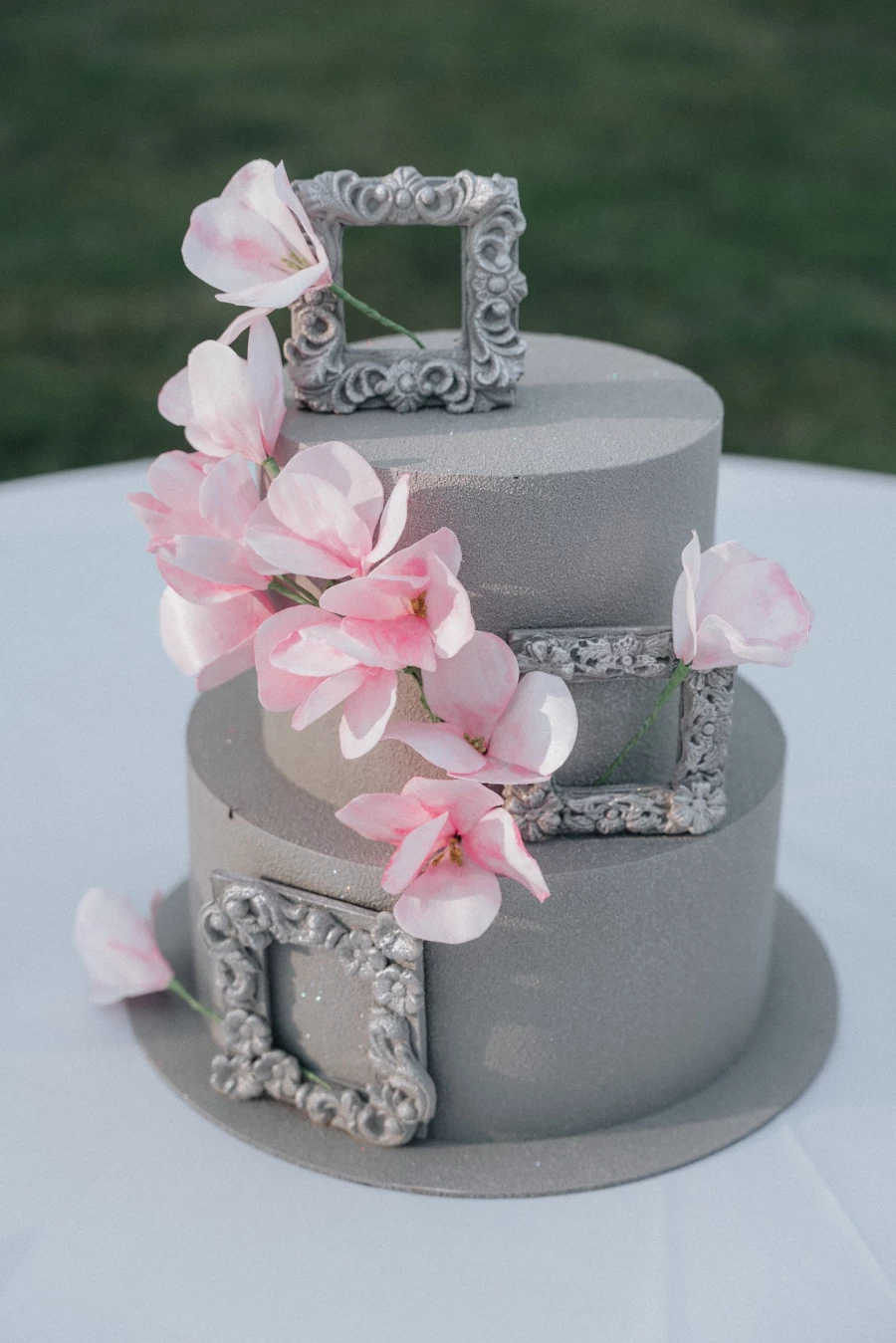 В шатре «Монблан» прошло ежегодное вручение премии от Женского делового альянса «Совершенство».