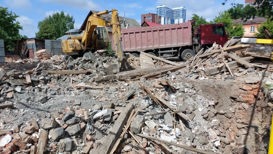 Снос дома на ул. Никитина, 146.
