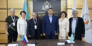 Профсоюзы строителей и ЖКХ Астаны и Барнаула подписали соглашение о сотрудничестве.