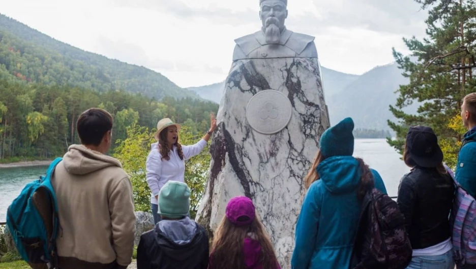  Алтайском крае завершили работы по благоустройству Парка Рериха.