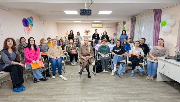 В Алтайском крае запустили курс для логопедов.