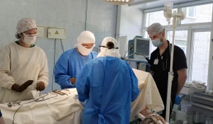 Врачи БСМП №2 освоили уникальную операцию для лечения женщин.