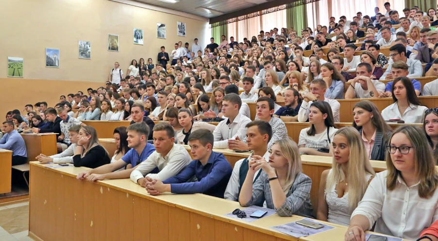 Студенты Студенты