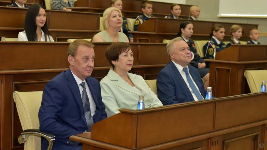 Подписано соглашение между учебными заведениями ЛНР и Барнаула Подписано соглашение между учебными заведениями ЛНР и Барнаула