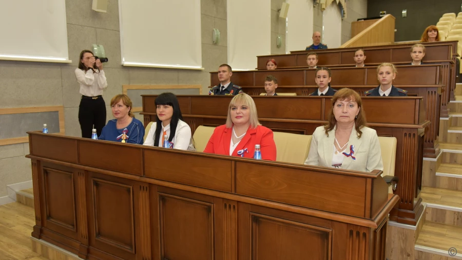 Подписано соглашение между учебными заведениями ЛНР и Барнаула Подписано соглашение между учебными заведениями ЛНР и Барнаула