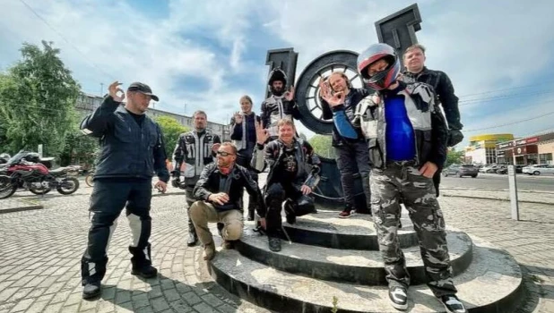 Ренат Агзамов приехал на Алтай на мотоцикле.