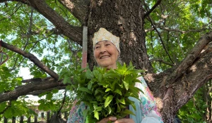 В гостях у Мины Карабановой.