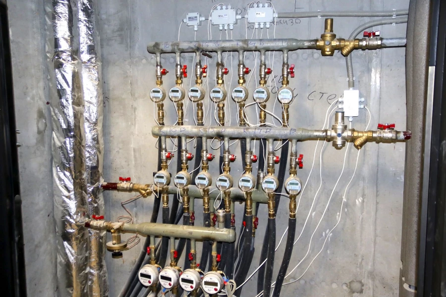 Сервисы цифровой экосистемы «Ключ» компании «Ростелеком» в многоквартирных домах.