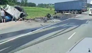 Под Новосибирском произошло смертельное ДТП с бетономешалкой.