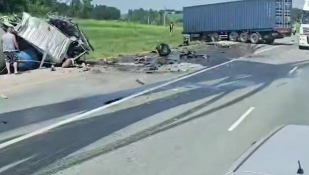 Под Новосибирском произошло смертельное ДТП с бетономешалкой.