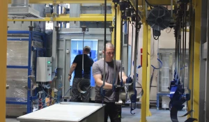 Производство на предприятии «Источник Плюс».