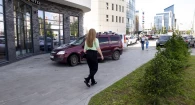 Парковка на Красноармейском проспекте, 47а и углу ул. Пролетарской, 127 в Барнауле.