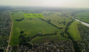 В барнаульской Власихе огромный земельный участок хотят превратить в новый жилой район.