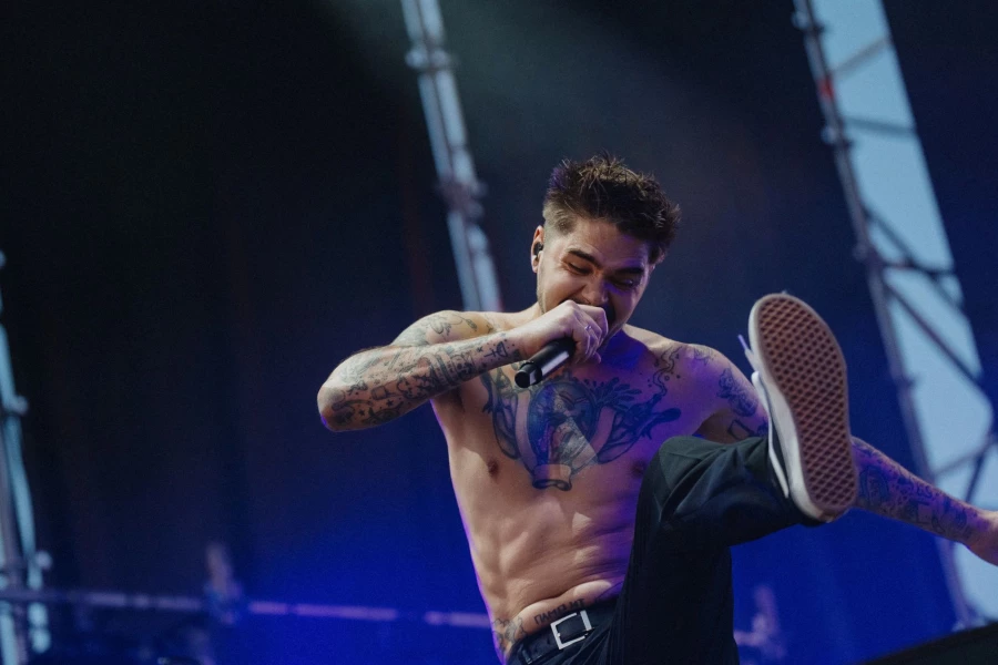 Музыка заряжала гостей фестиваля «ГРАНЬ» энергией.