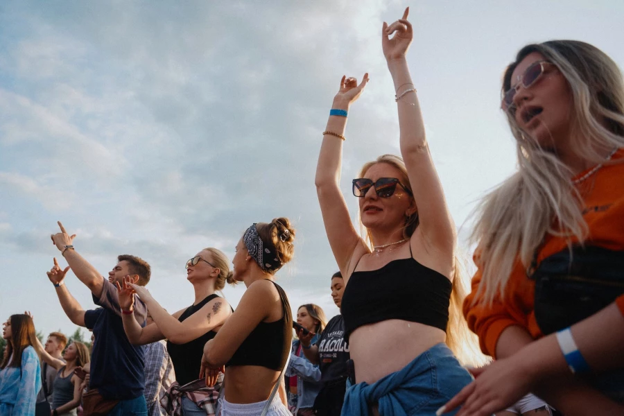 Музыка заряжала гостей фестиваля «ГРАНЬ» энергией.