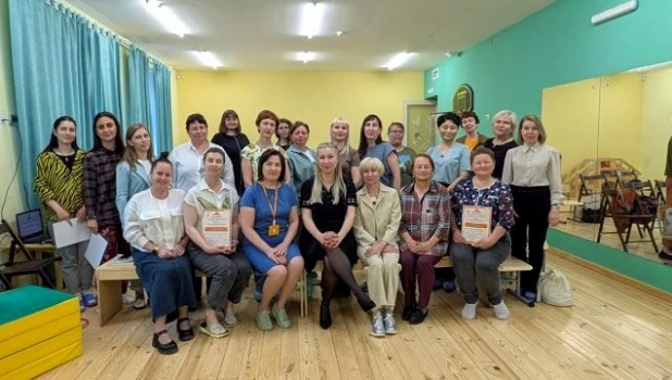 В городах края прошли семинары курса «ЛогоРост» для логопедов.