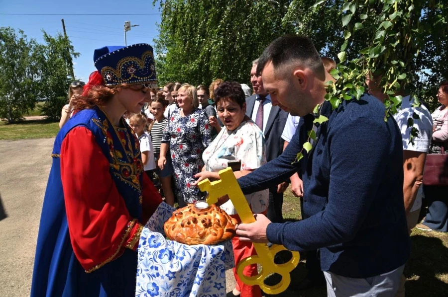 Открытие обновлённого дома культуры в посёлке Ремовский Локтевского района Алтайского края.