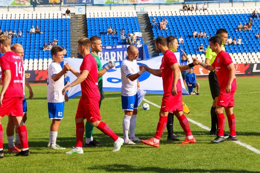 Втреча &quot;Динмо-Барнааул&quot; и «Уральцем-Тагильская Сталь».