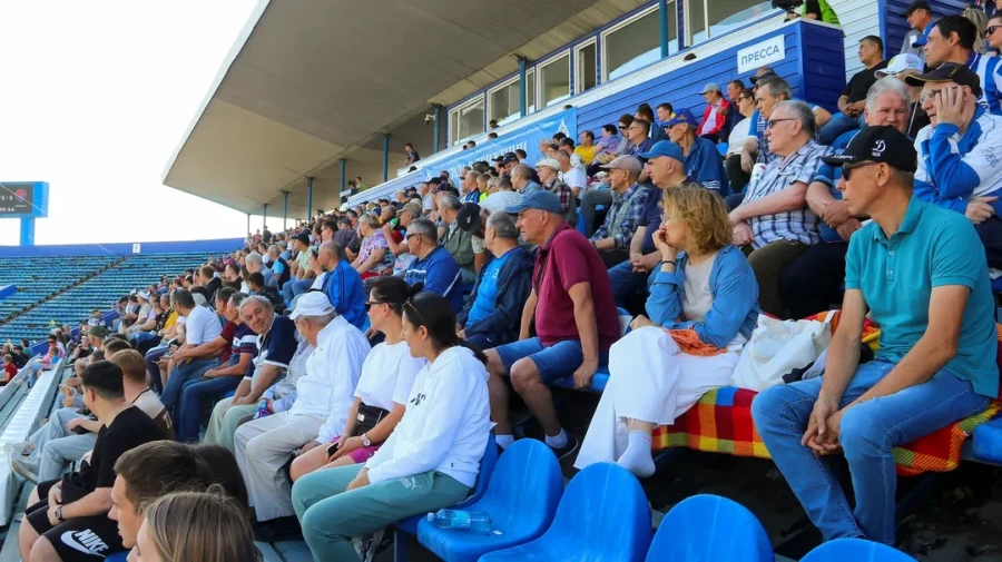 Втреча &quot;Динмо-Барнааул&quot; и «Уральцем-Тагильская Сталь».