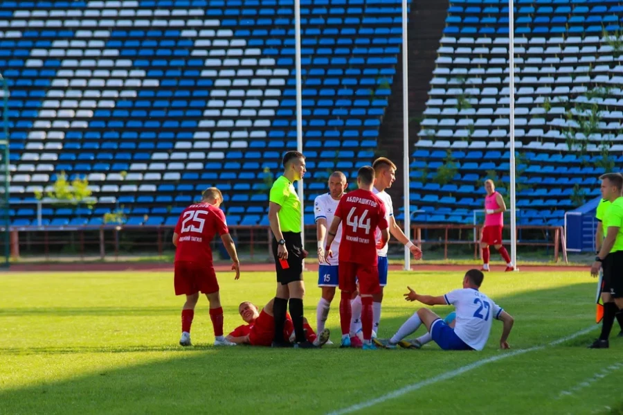 Втреча &quot;Динмо-Барнааул&quot; и «Уральцем-Тагильская Сталь».
