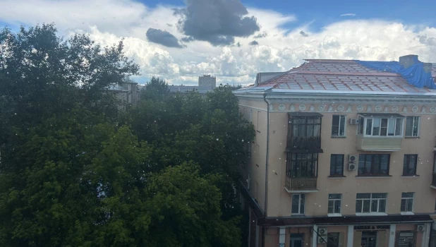 В Барнауле прошел сильный дождь.