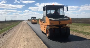Ремонт дороги в Родинском районе.