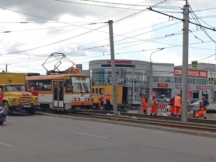 Возобновили движение трамваев на улице Попова в Барнауле