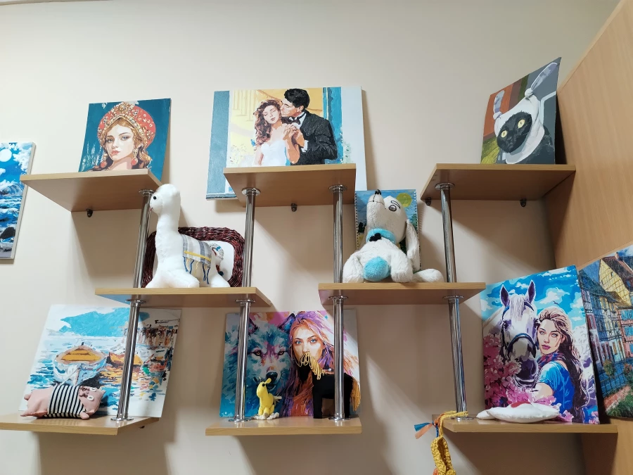 Поделки пациентов краевого наркологического диспансера. 