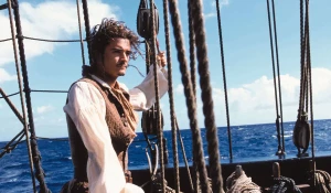 Орландо Блум в фильме «Пираты Карибского моря: Проклятие Черной жемчужины».