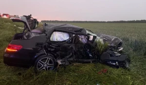 В ДТП погибла женщина и пострадали четверо человек