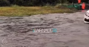 Барнаул уходит под воду.